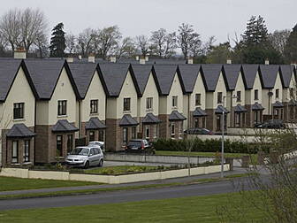 Group denies property market b...